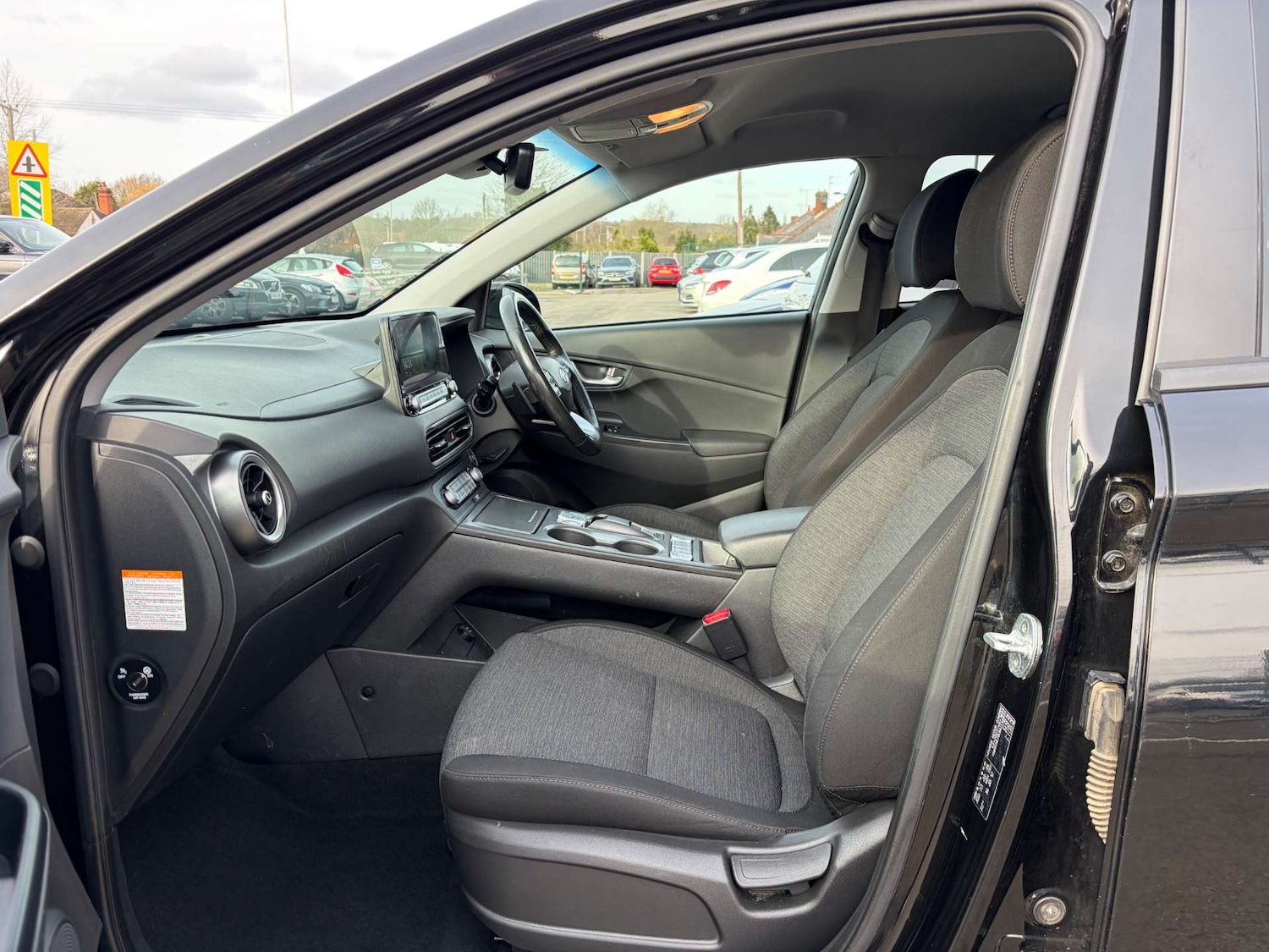 Used Hyundai KONA 2021 for sale - 77613778: Photo 15