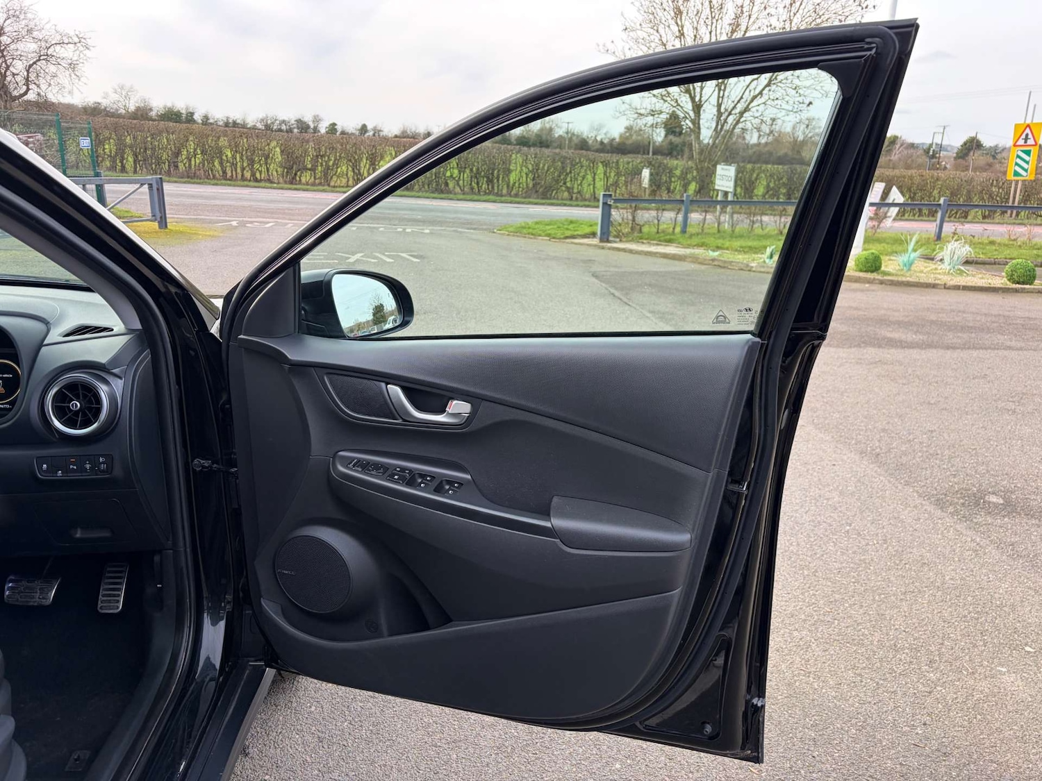 Used Hyundai KONA 2021 for sale - 77613778: Photo 36