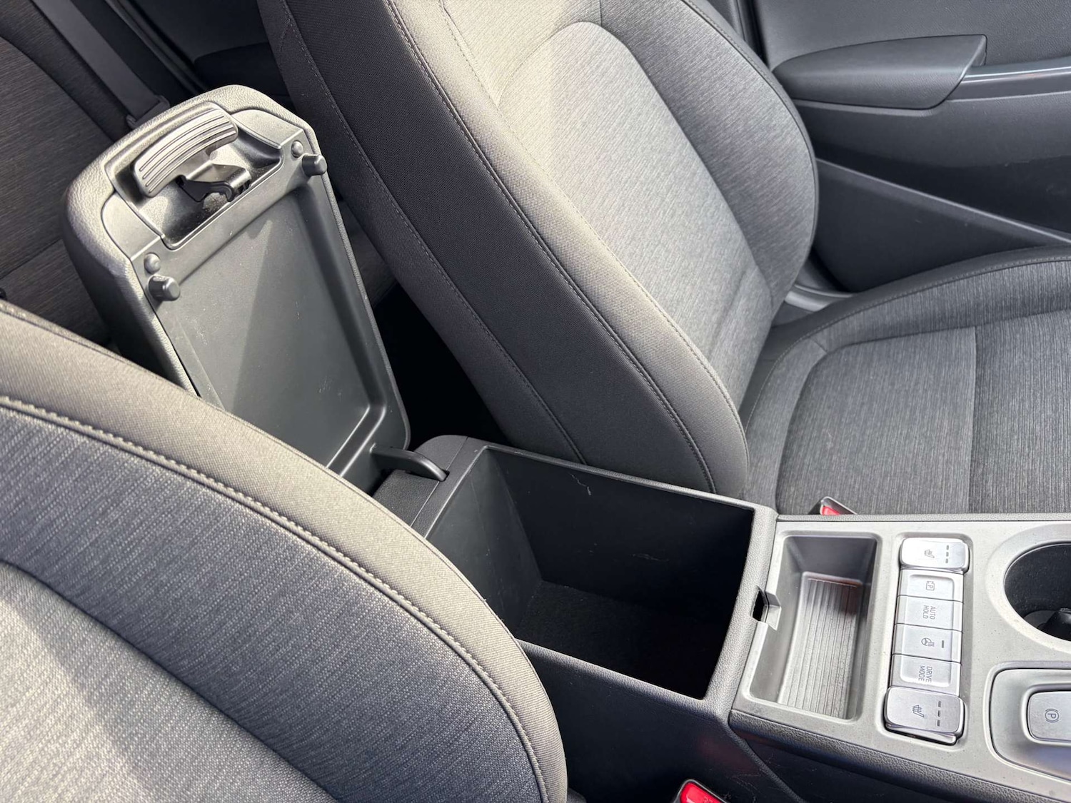 Used Hyundai KONA 2021 for sale - 77613778: Photo 47