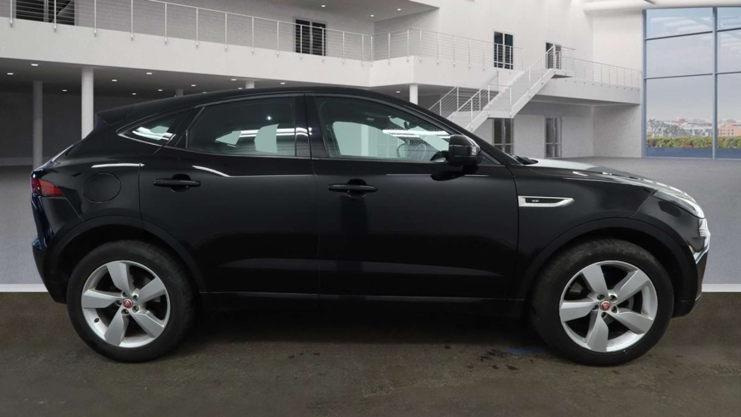 Used Jaguar E-Pace 2019 for sale - 78063306: Photo 6