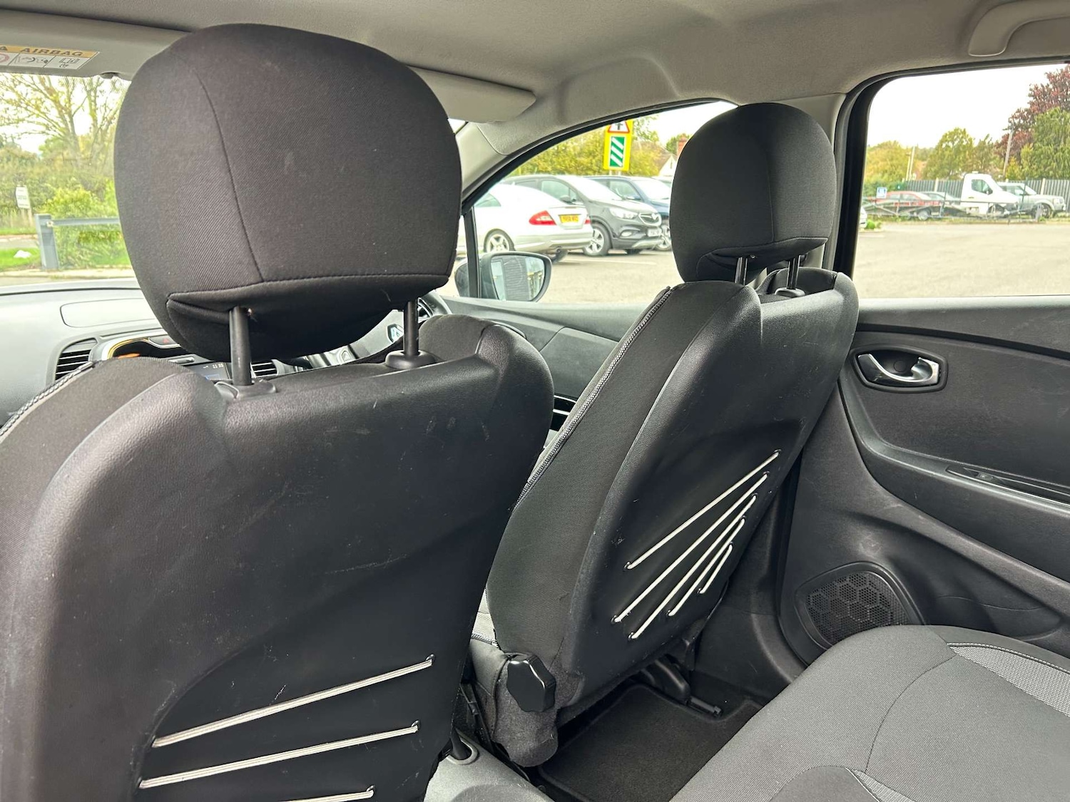 Used Renault Captur 2017 for sale - 77395376: Photo 27