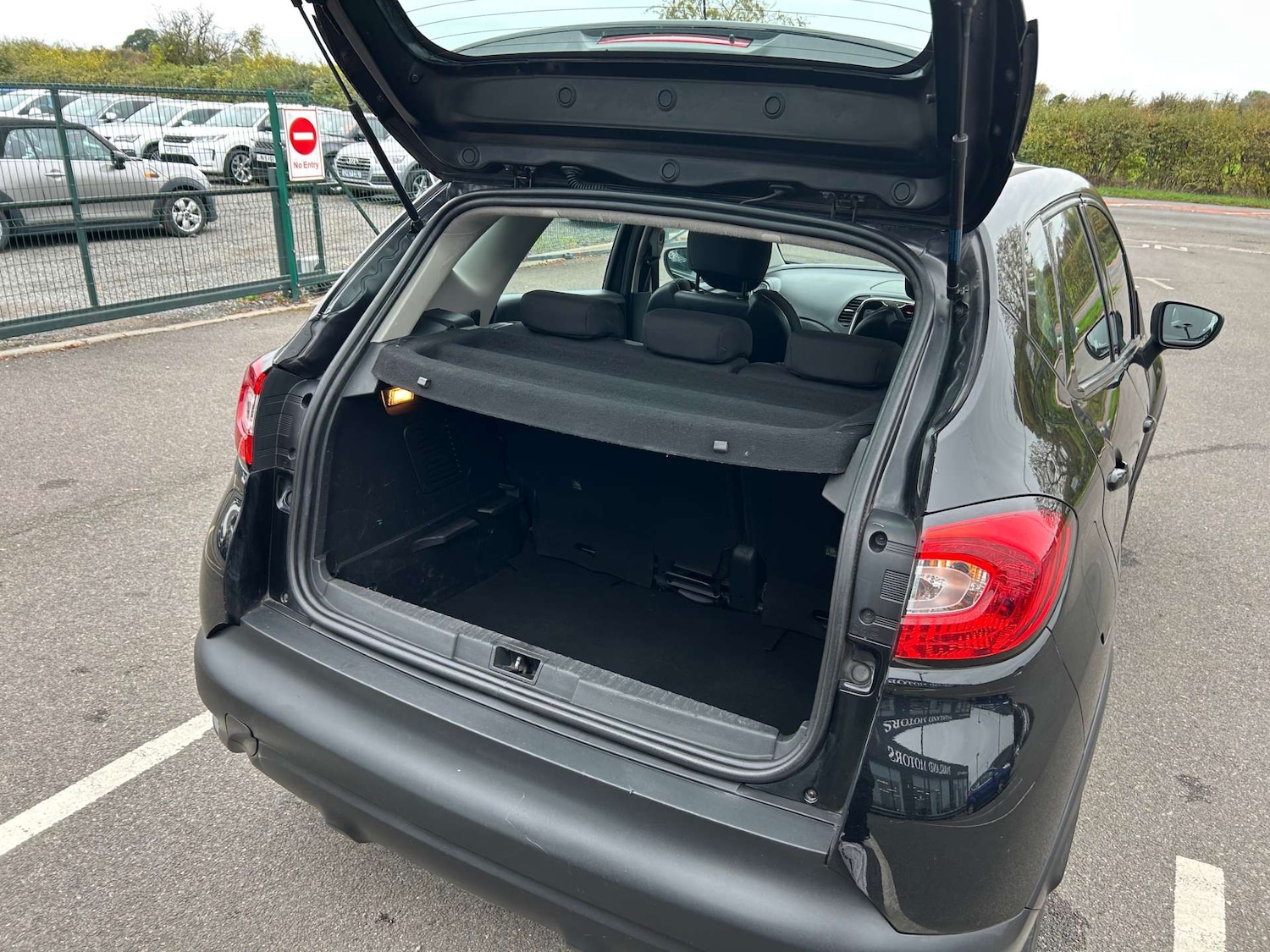 Used Renault Captur 2017 for sale - 77395376: Photo 54