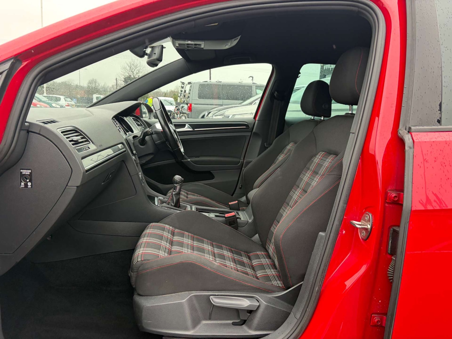 Used Volkswagen Golf 2014 for sale - 77707533: Photo 15