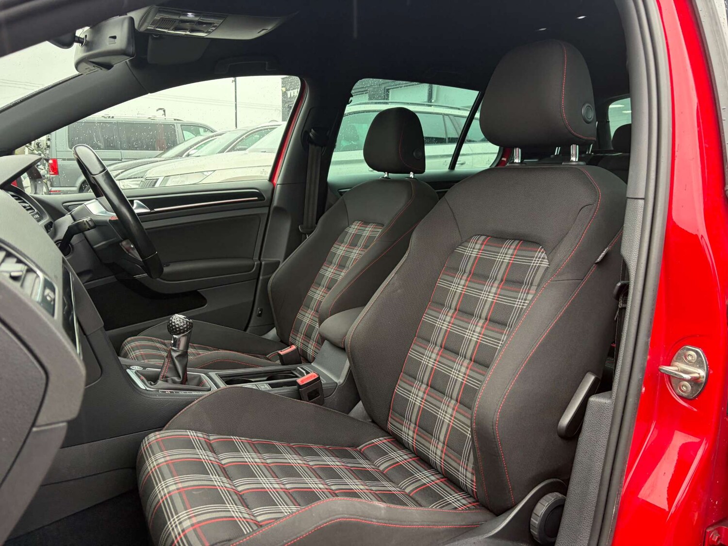 Used Volkswagen Golf 2014 for sale - 77707533: Photo 17