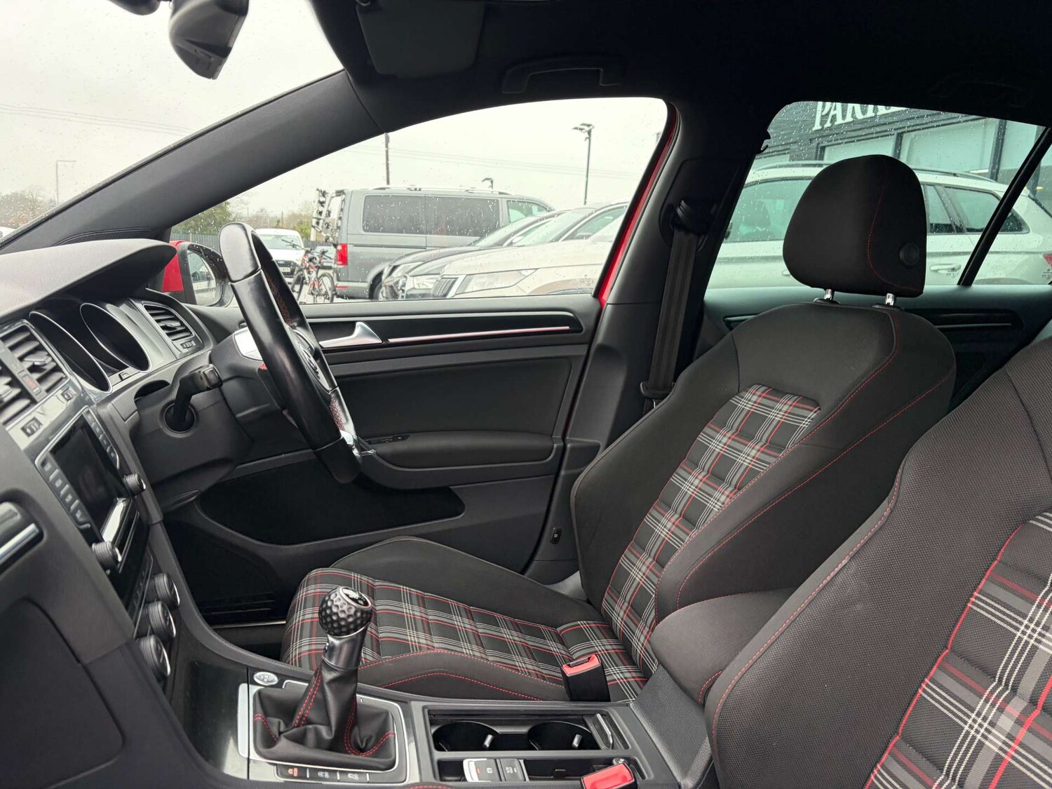 Used Volkswagen Golf 2014 for sale - 77707533: Photo 18