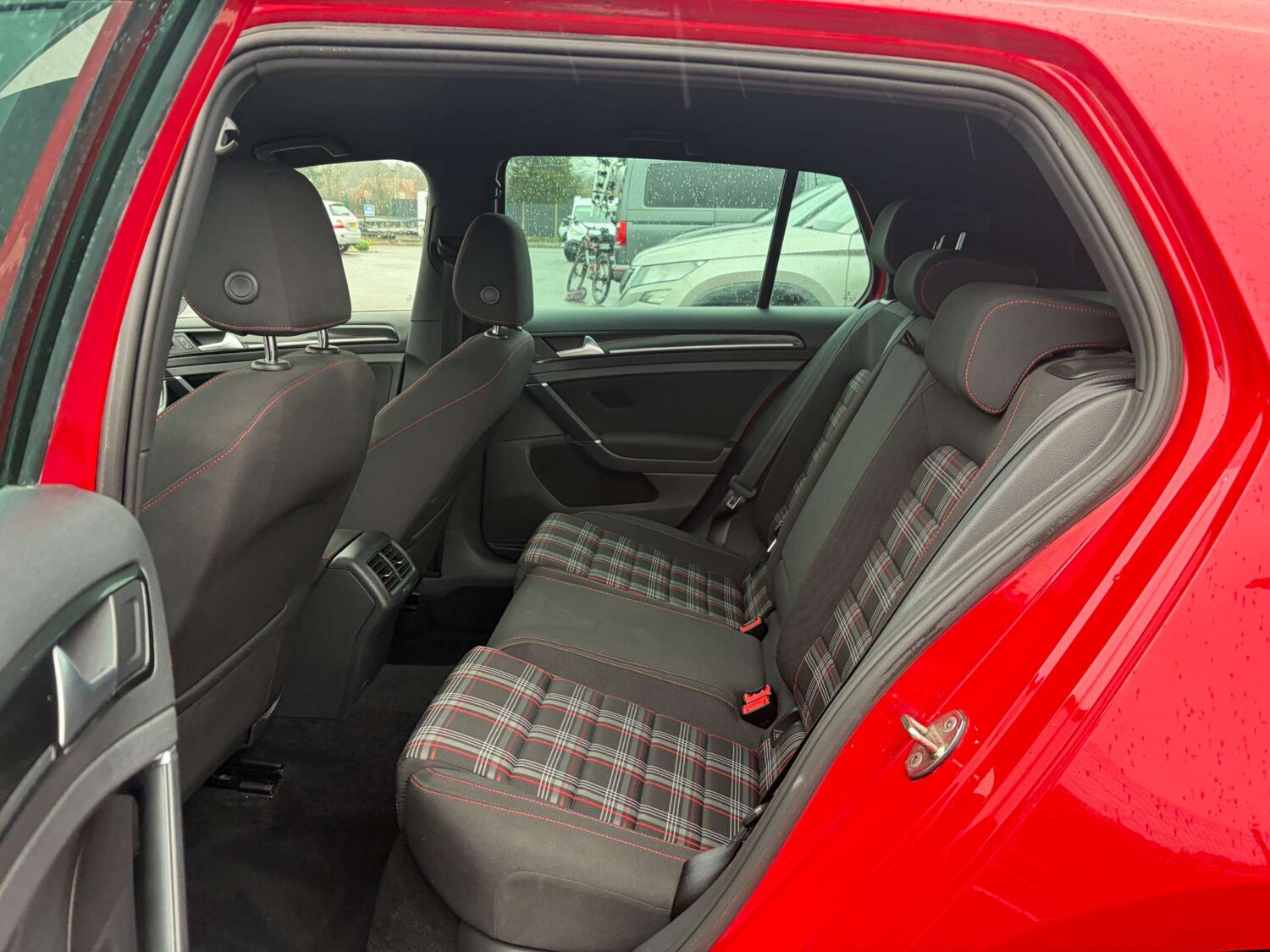 Used Volkswagen Golf 2014 for sale - 77707533: Photo 20