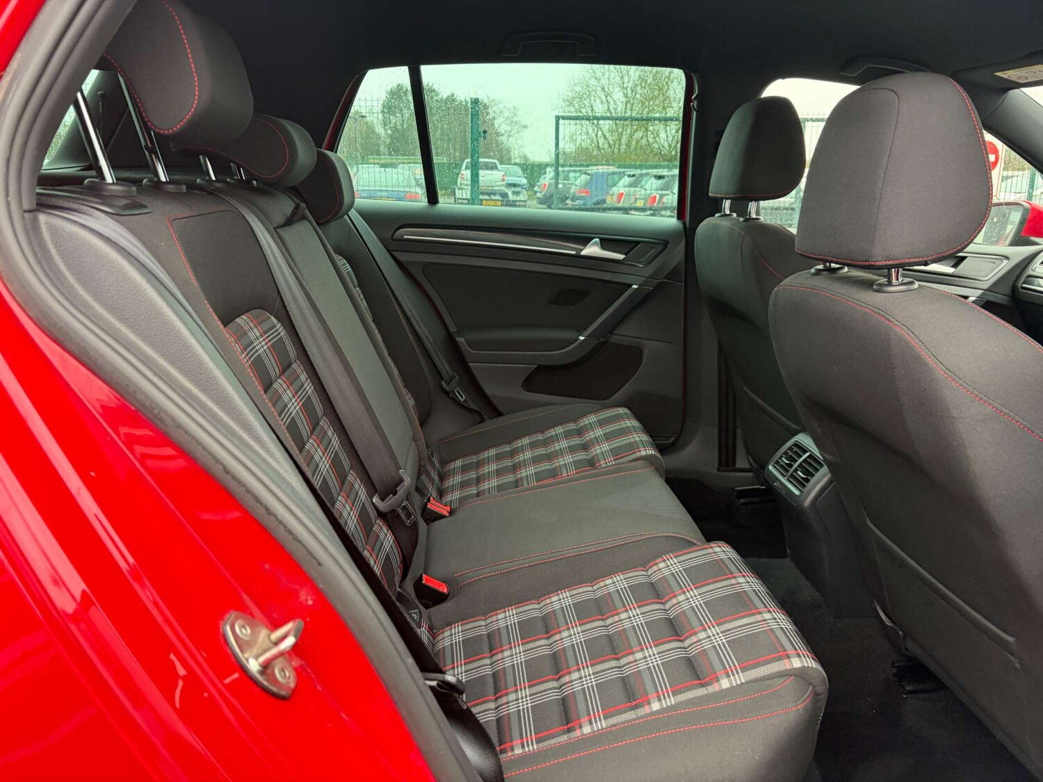 Used Volkswagen Golf 2014 for sale - 77707533: Photo 29