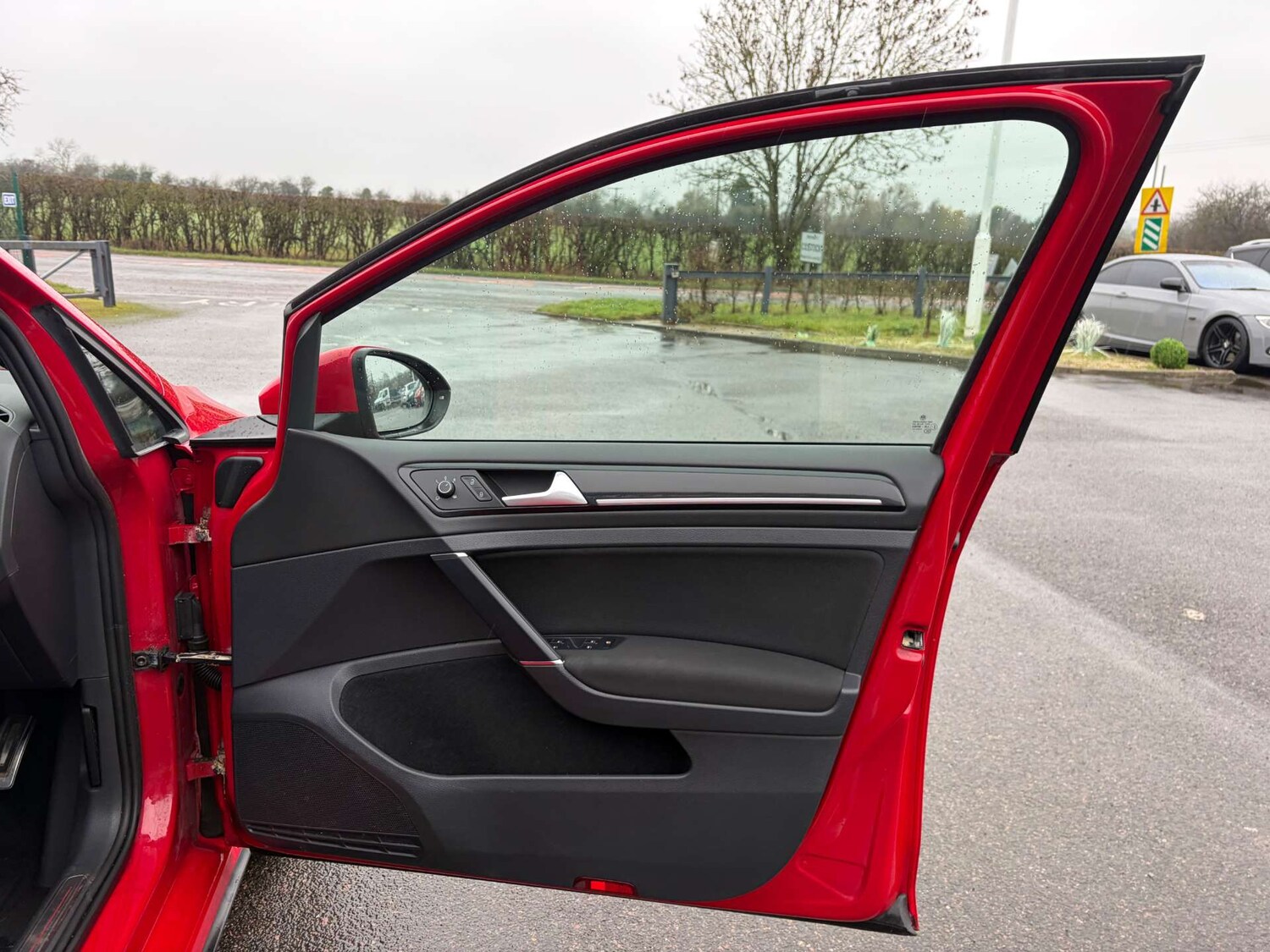 Used Volkswagen Golf 2014 for sale - 77707533: Photo 35