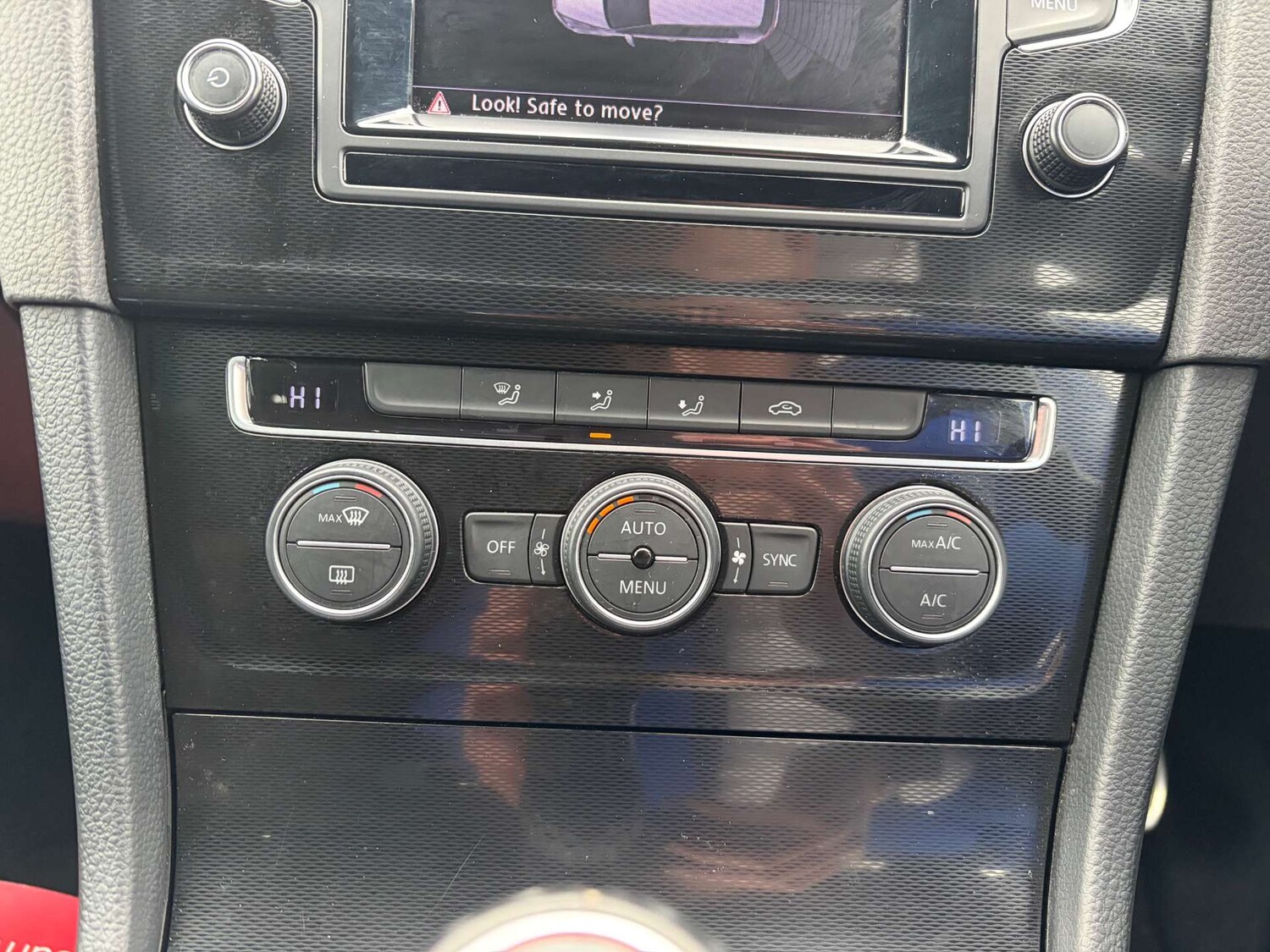 Used Volkswagen Golf 2014 for sale - 77707533: Photo 46