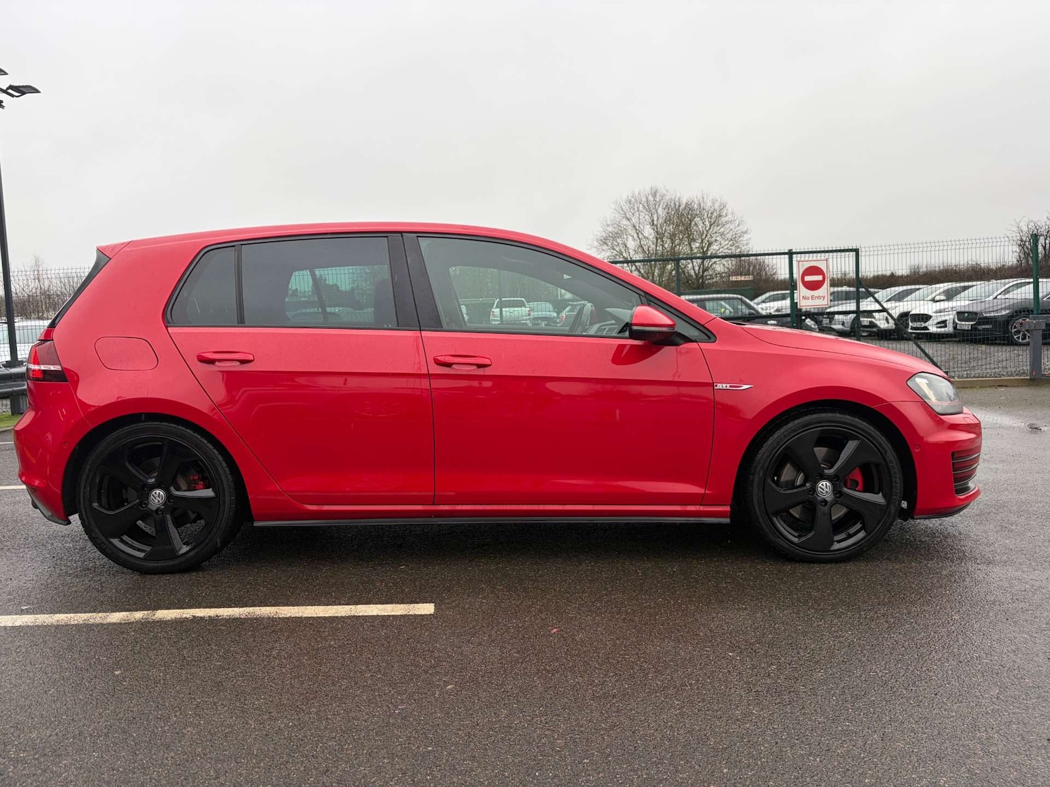 Used Volkswagen Golf 2014 for sale - 77707533: Photo 9