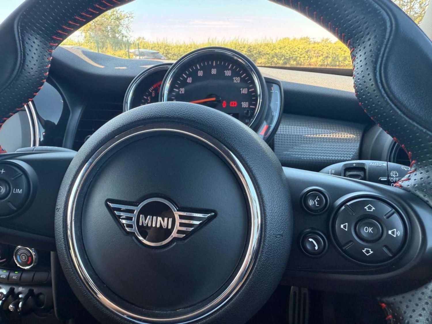 Used MINI Hatch 2019 for sale - 76048836: Photo 27