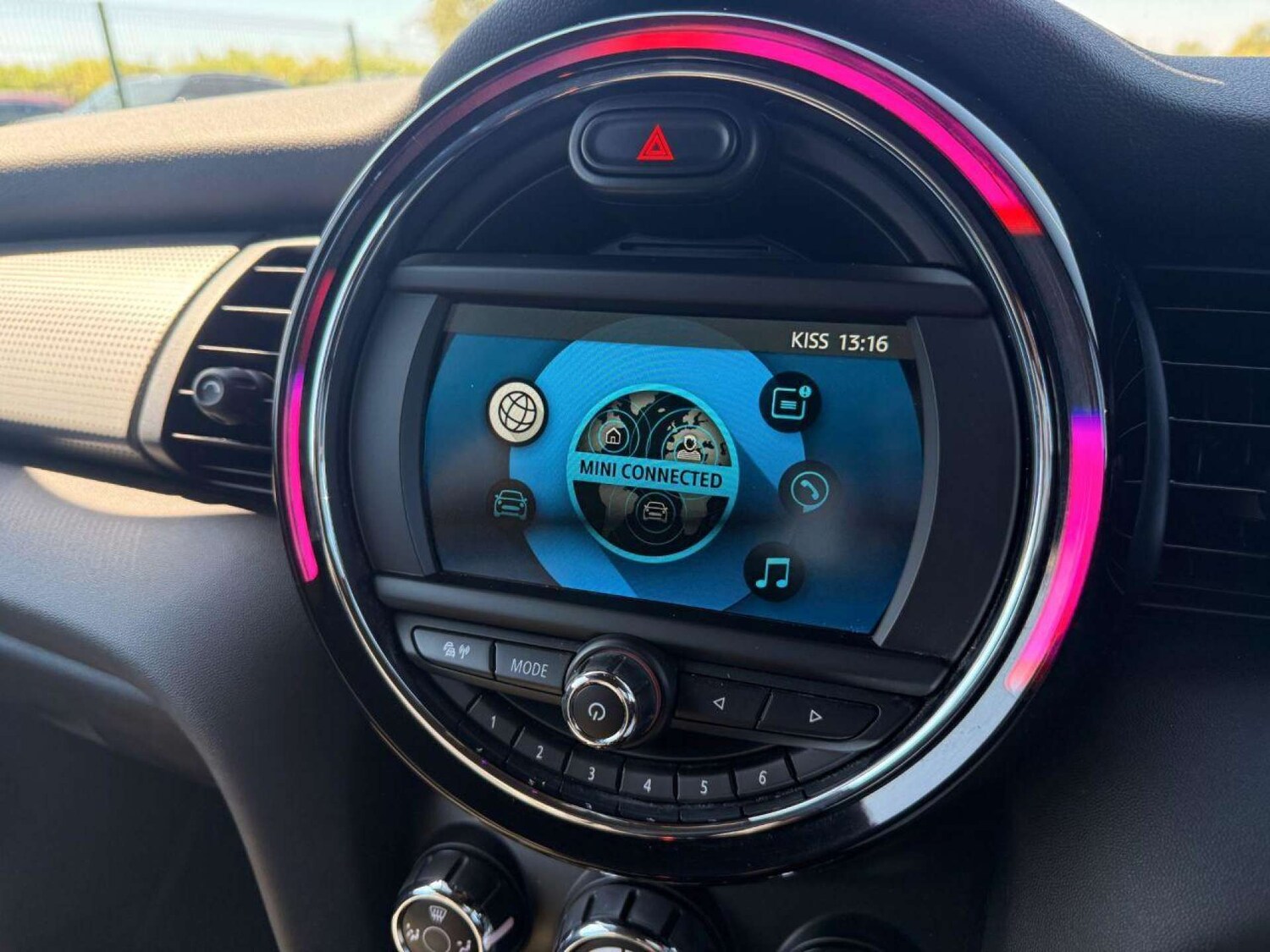 Used MINI Hatch 2019 for sale - 76048836: Photo 36