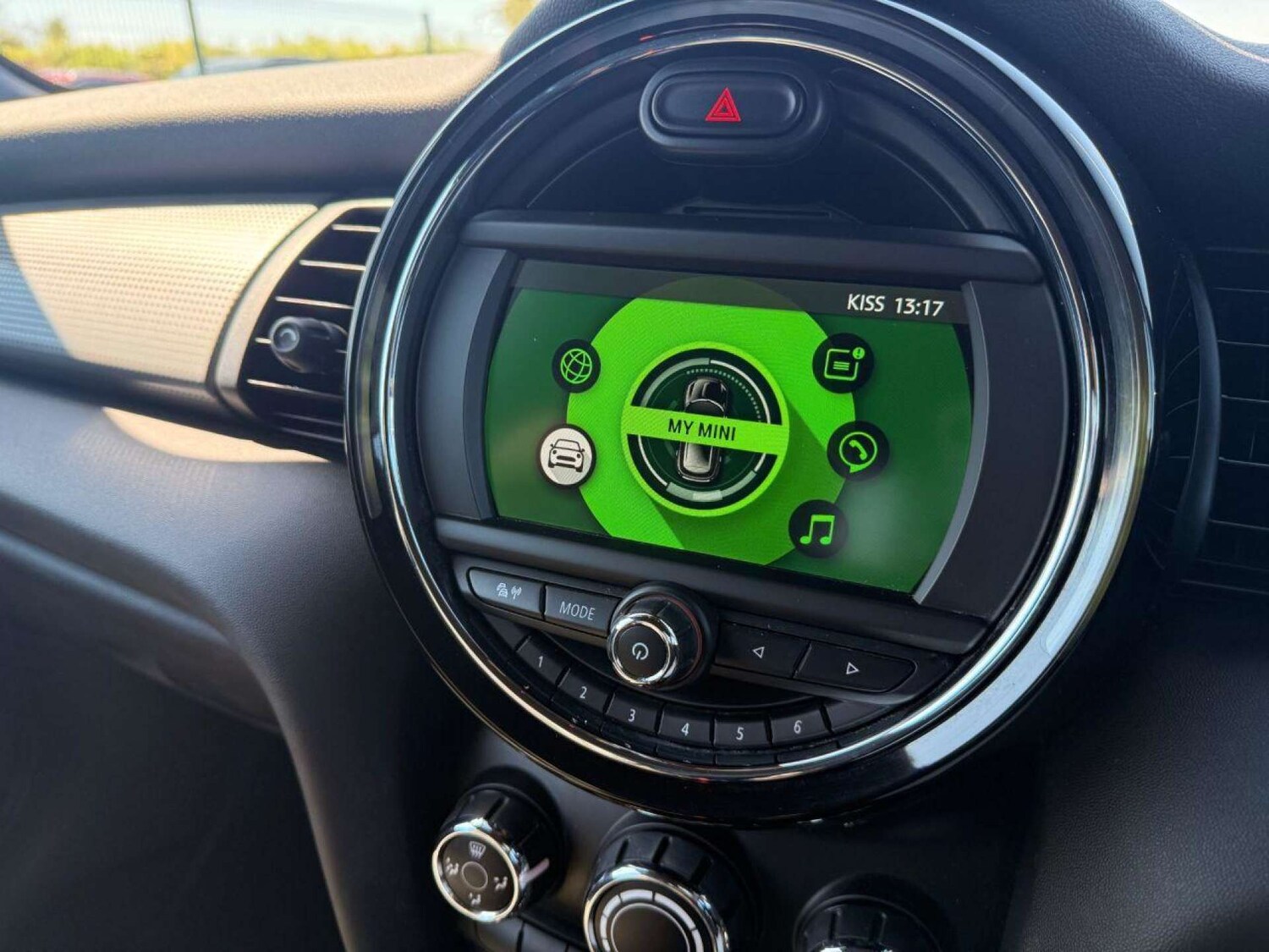 Used MINI Hatch 2019 for sale - 76048836: Photo 38