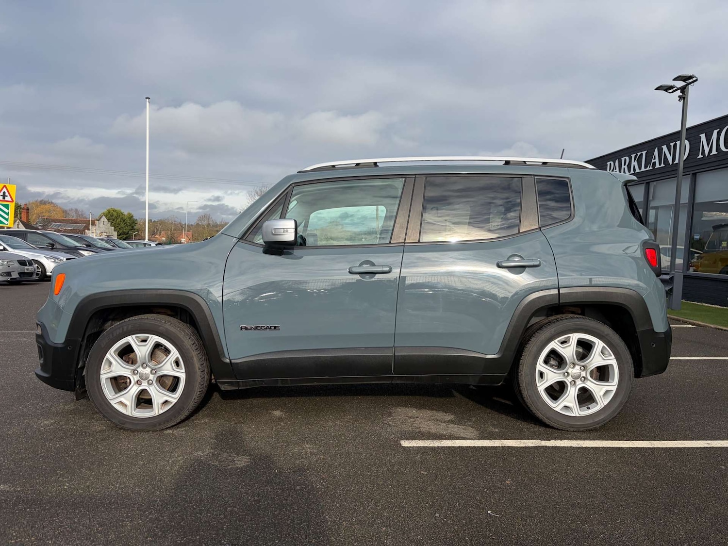 Used Jeep Renegade 2016 for sale - 77498248: Photo 5