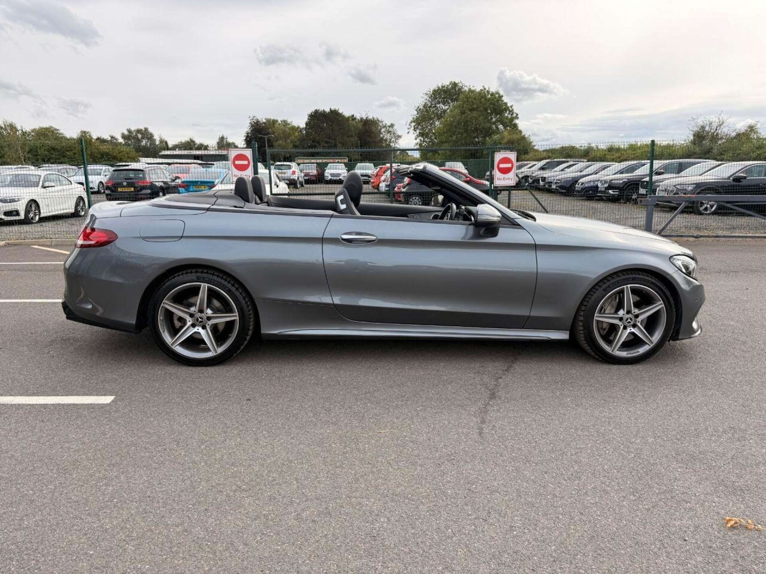 Used Mercedes-Benz C Class 2018 for sale - 76278535: Photo 11