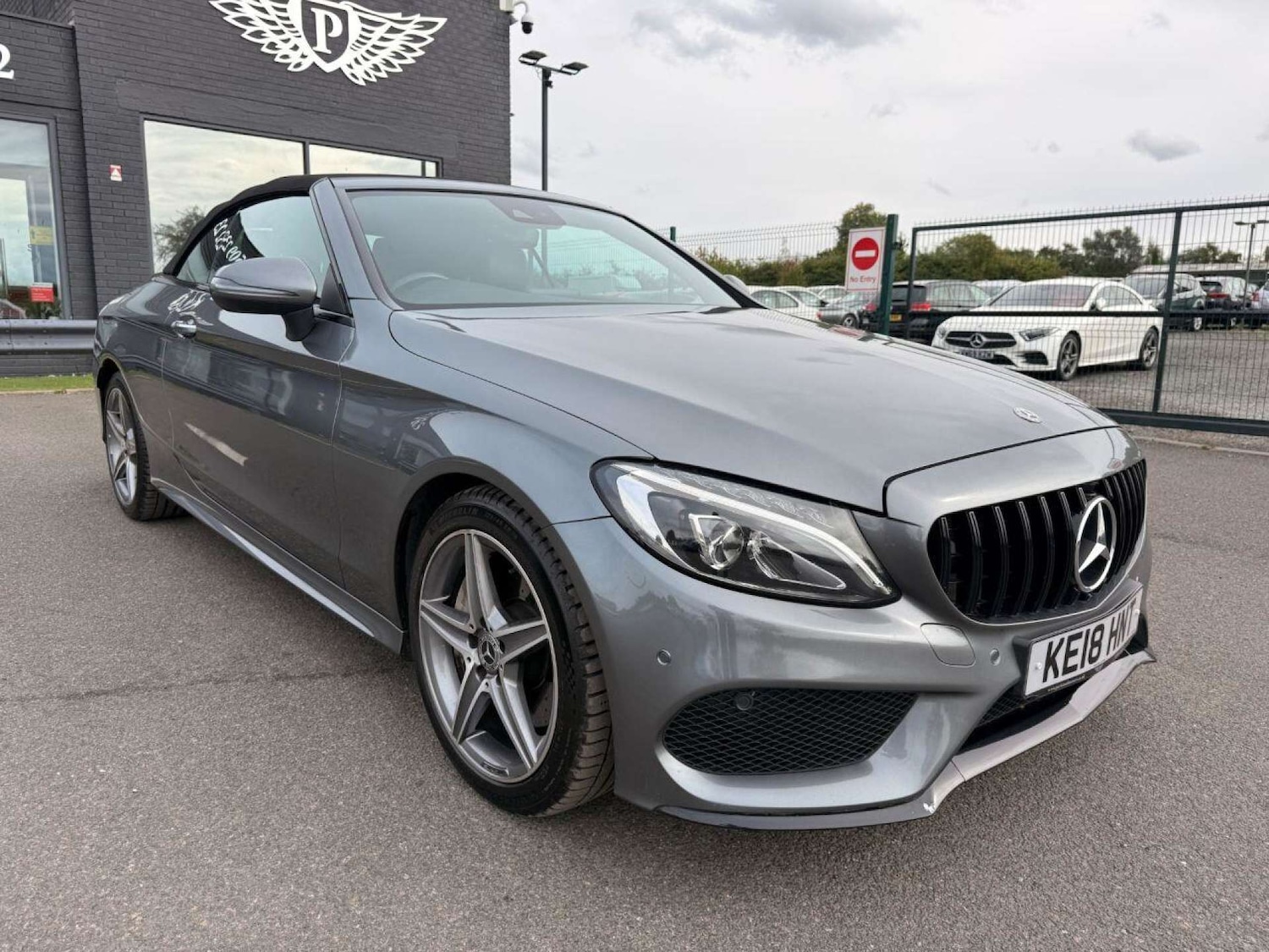 Used Mercedes-Benz C Class 2018 for sale - 76278535: Photo 45