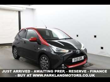 2021 (21) - 1.0 VVT-i x-clusiv Hatchback 5dr Petrol Manual Euro 6 (71 ps) / FINANCE FRO