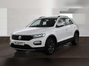 Used Volkswagen T-Roc 2018 for sale - 78924286: Photo
