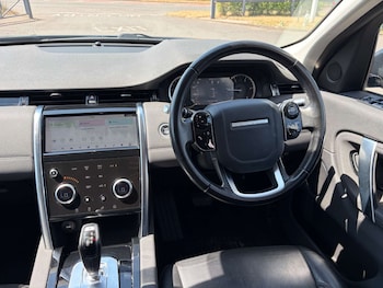 Used Land Rover Discovery Sport 2019 for sale - 79140145: Photo