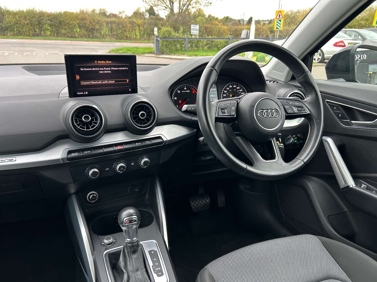 Used Audi Q2 2017 for sale - 76601580: Photo 2