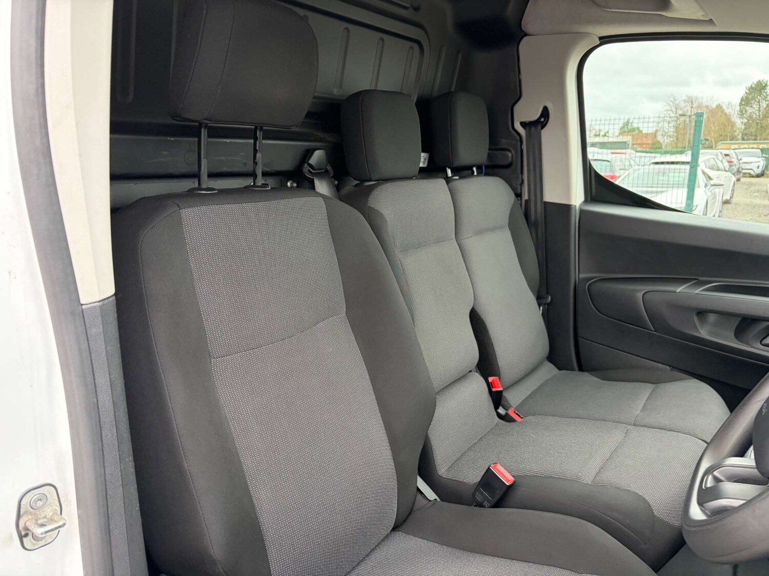 Used Citroen Berlingo 2021 for sale - 77470120: Photo 24