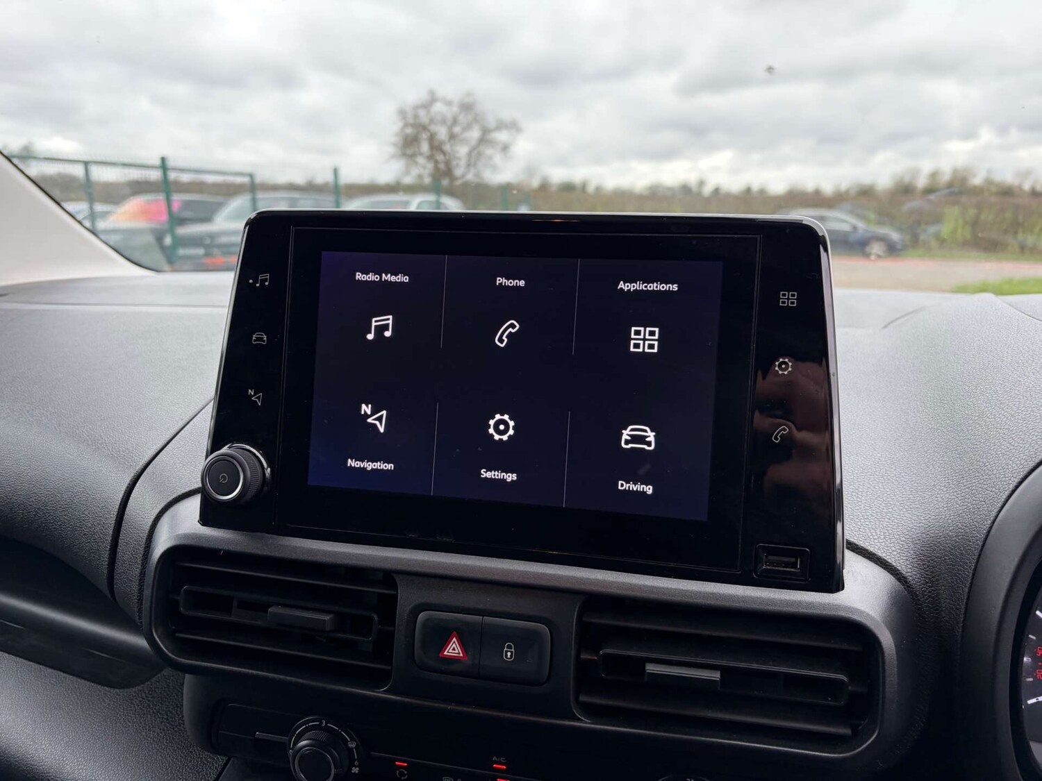 Used Citroen Berlingo 2021 for sale - 77470120: Photo 31