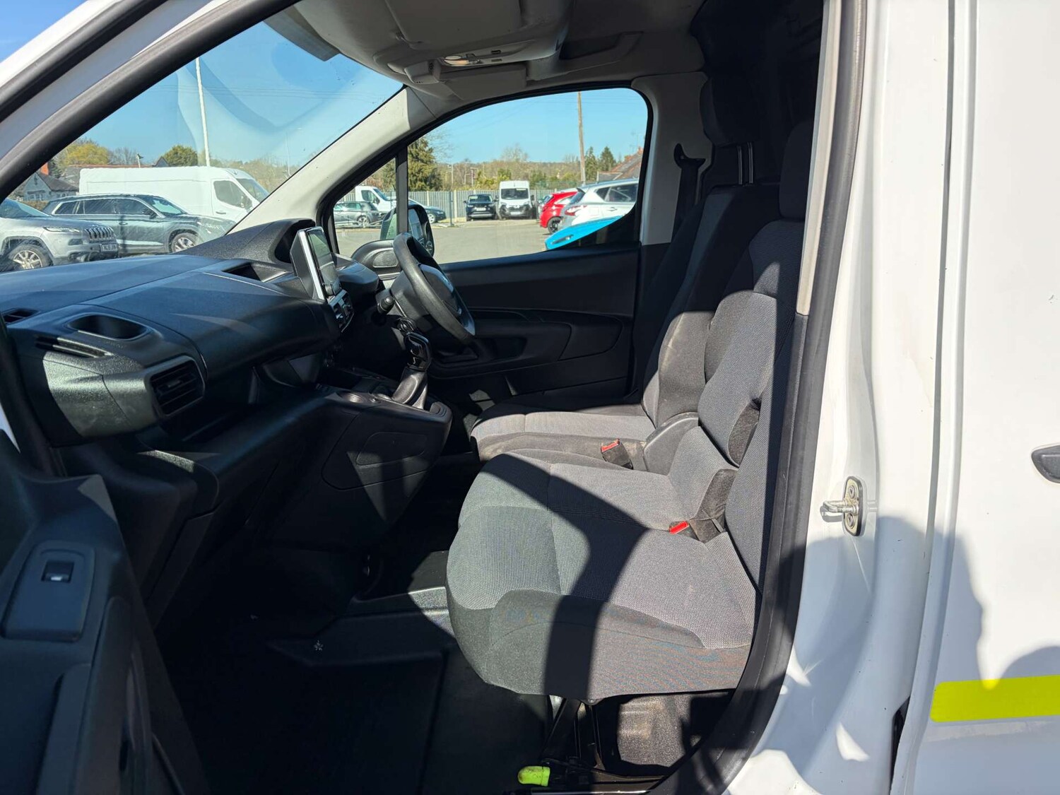 Used Peugeot Partner 2020 for sale - 77917759: Photo 15