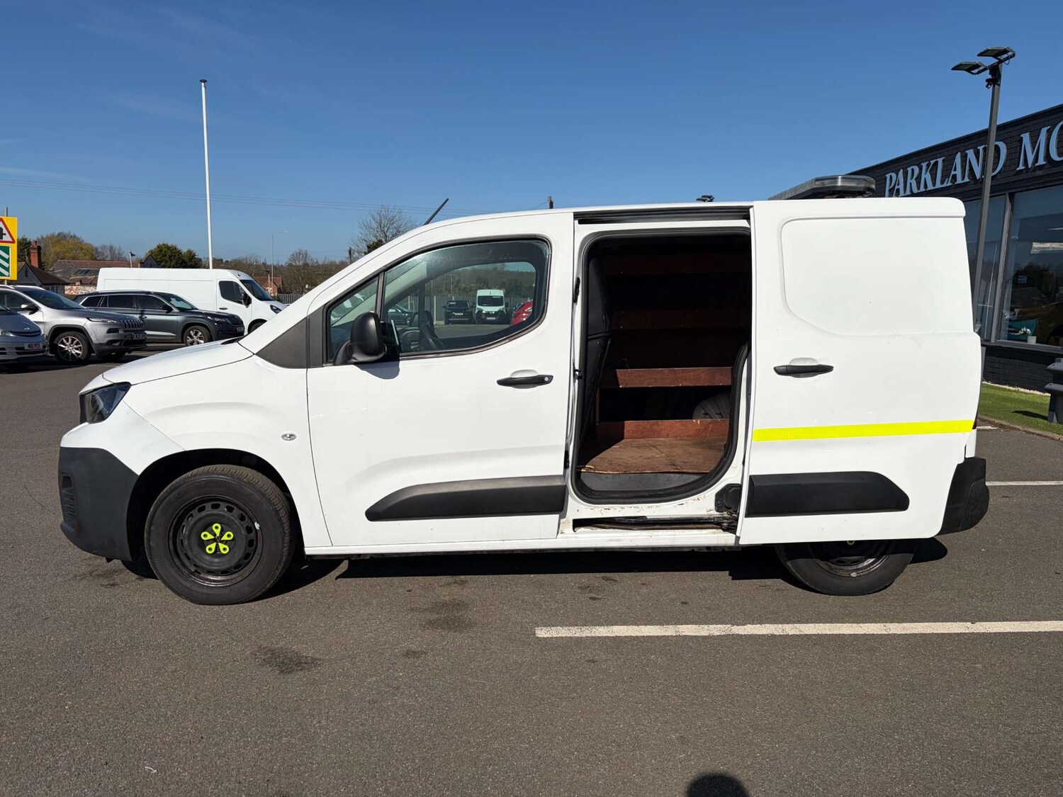 Used Peugeot Partner 2020 for sale - 77917759: Photo 19