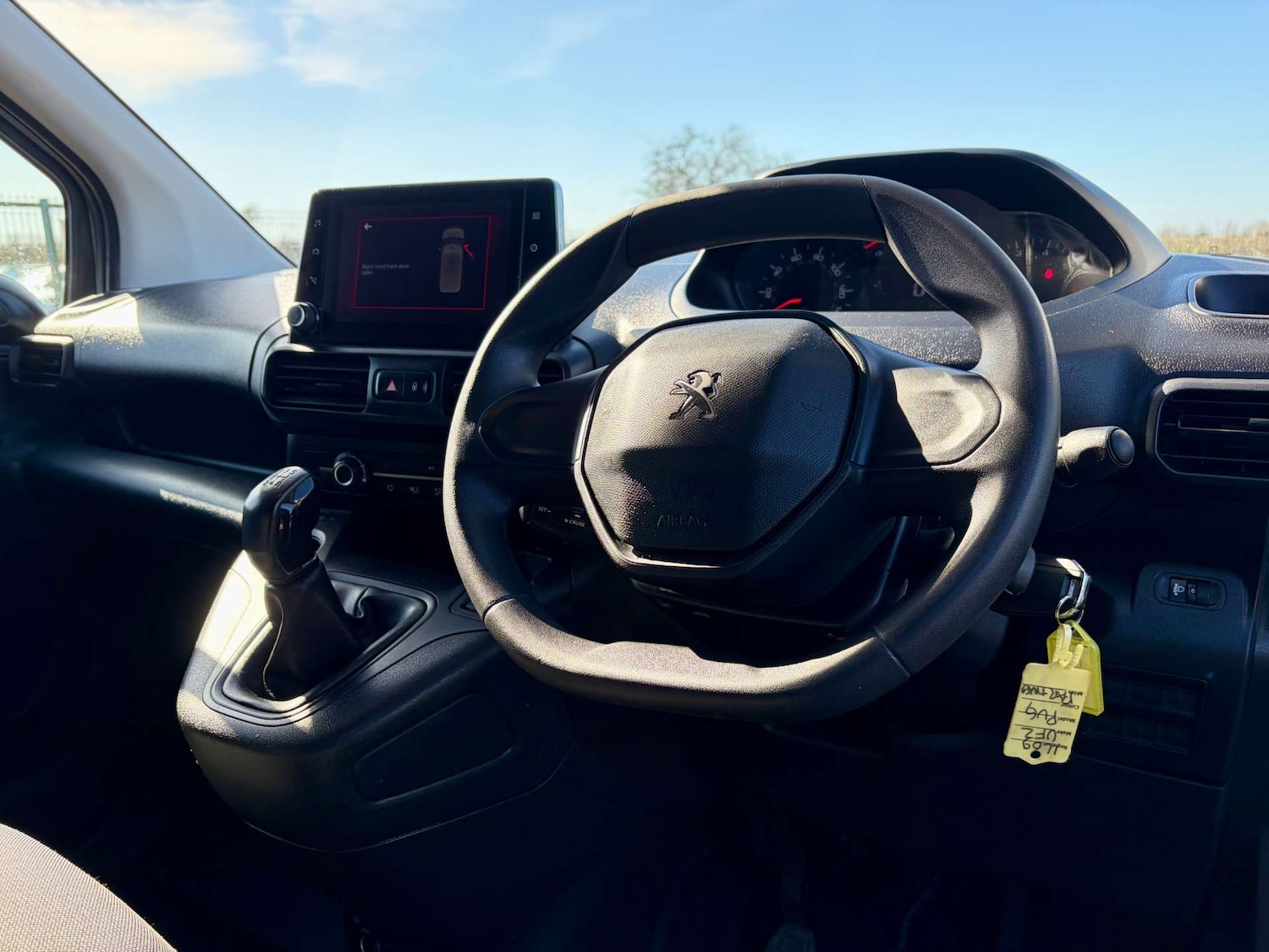 Used Peugeot Partner 2020 for sale - 77917759: Photo 2