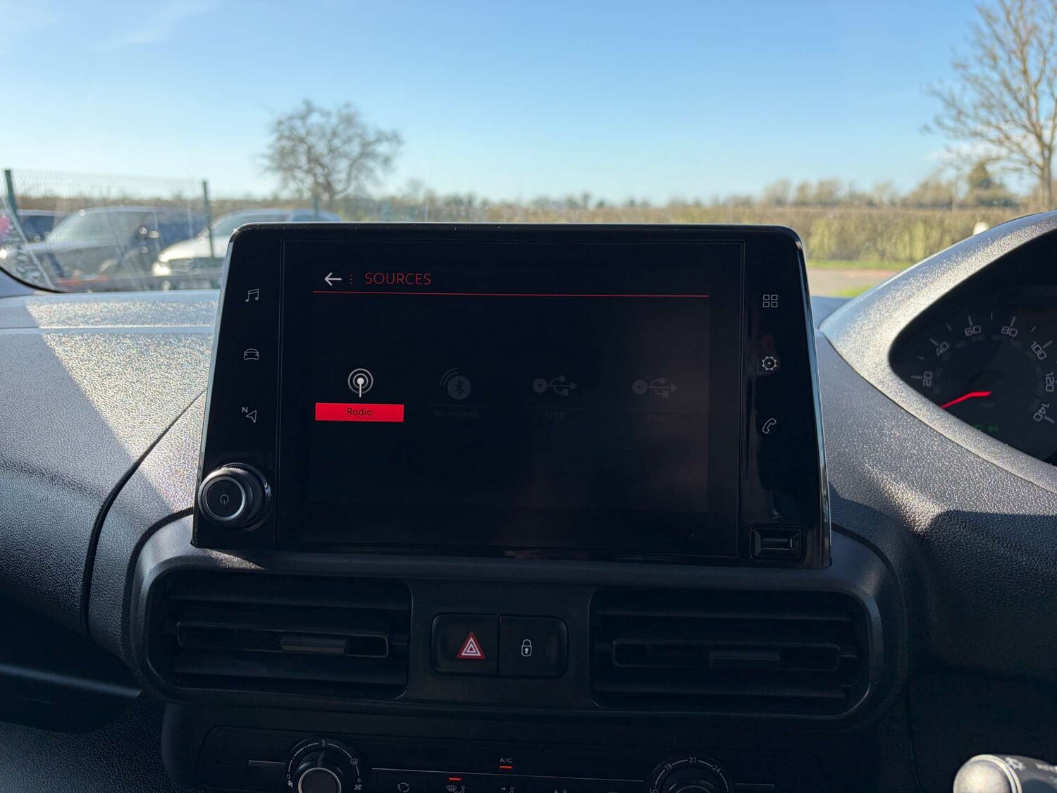 Used Peugeot Partner 2020 for sale - 77917759: Photo 34