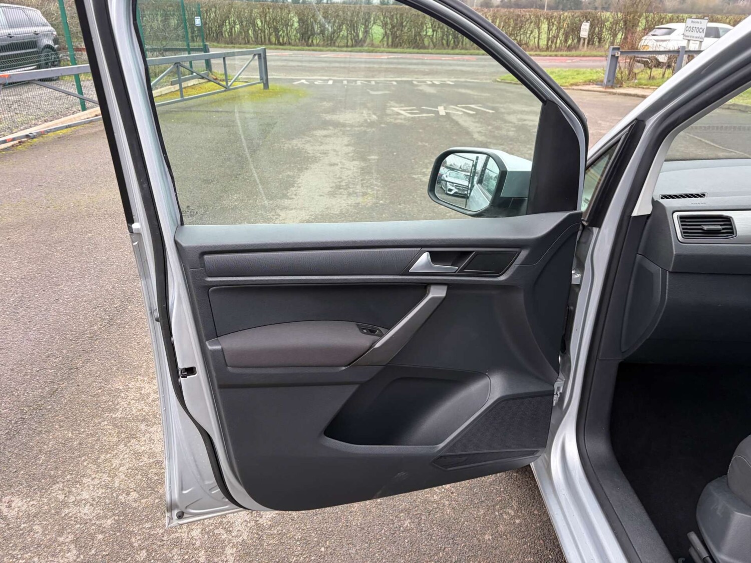 Used Volkswagen Caddy Maxi Life 2021 for sale - 77368255: Photo 13