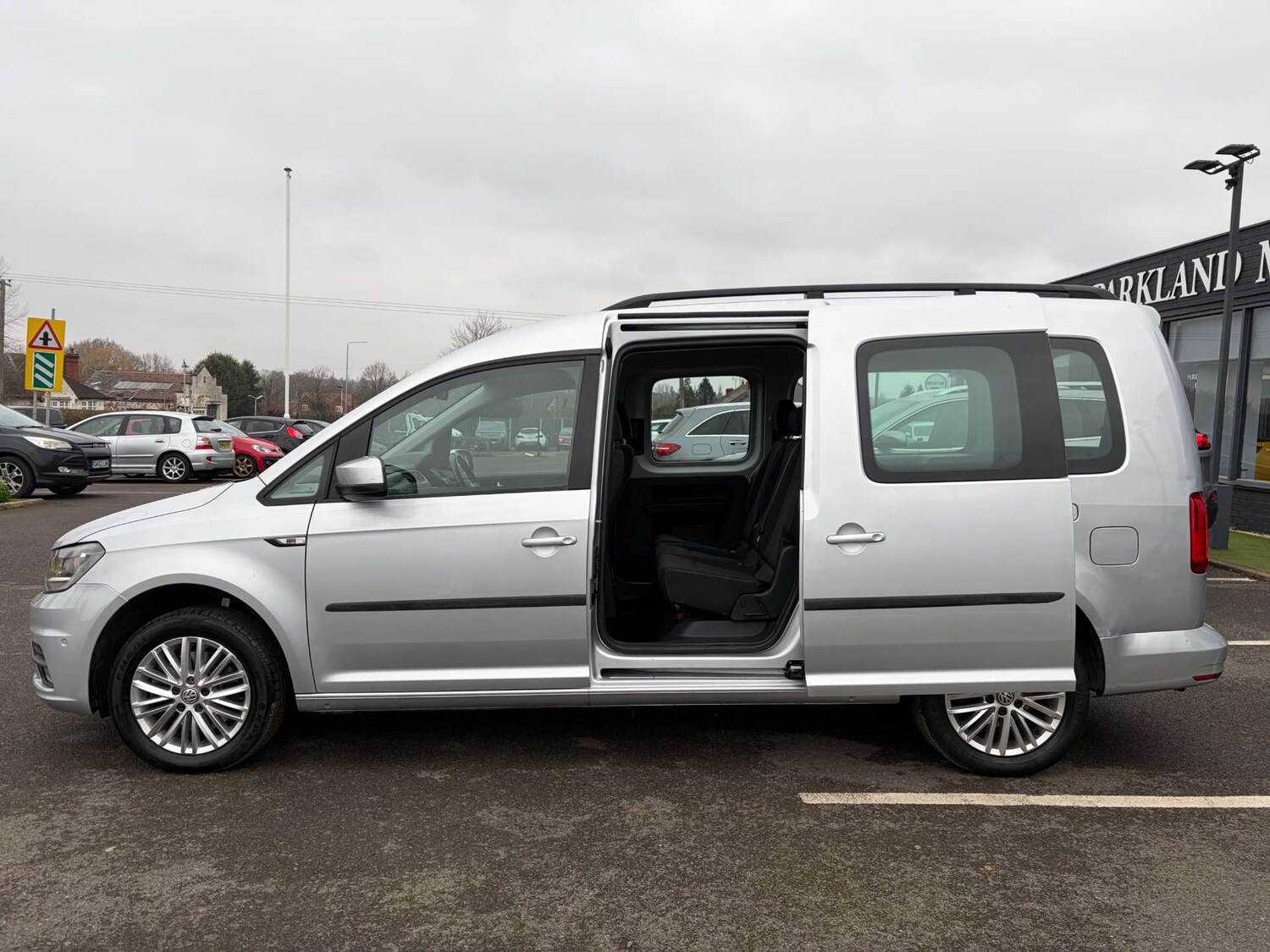 Used Volkswagen Caddy Maxi Life 2021 for sale - 77368255: Photo 18