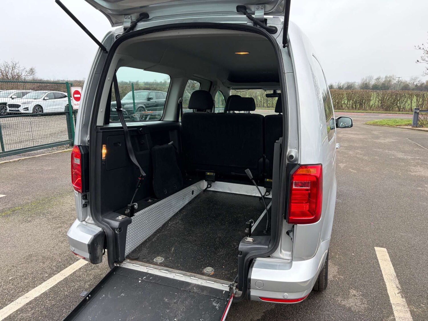 Used Volkswagen Caddy Maxi Life 2021 for sale - 77368255: Photo 24