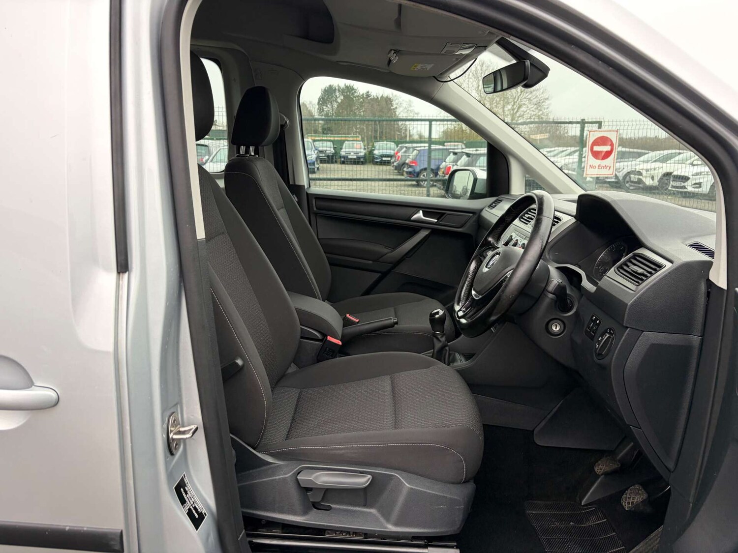 Used Volkswagen Caddy Maxi Life 2021 for sale - 77368255: Photo 35