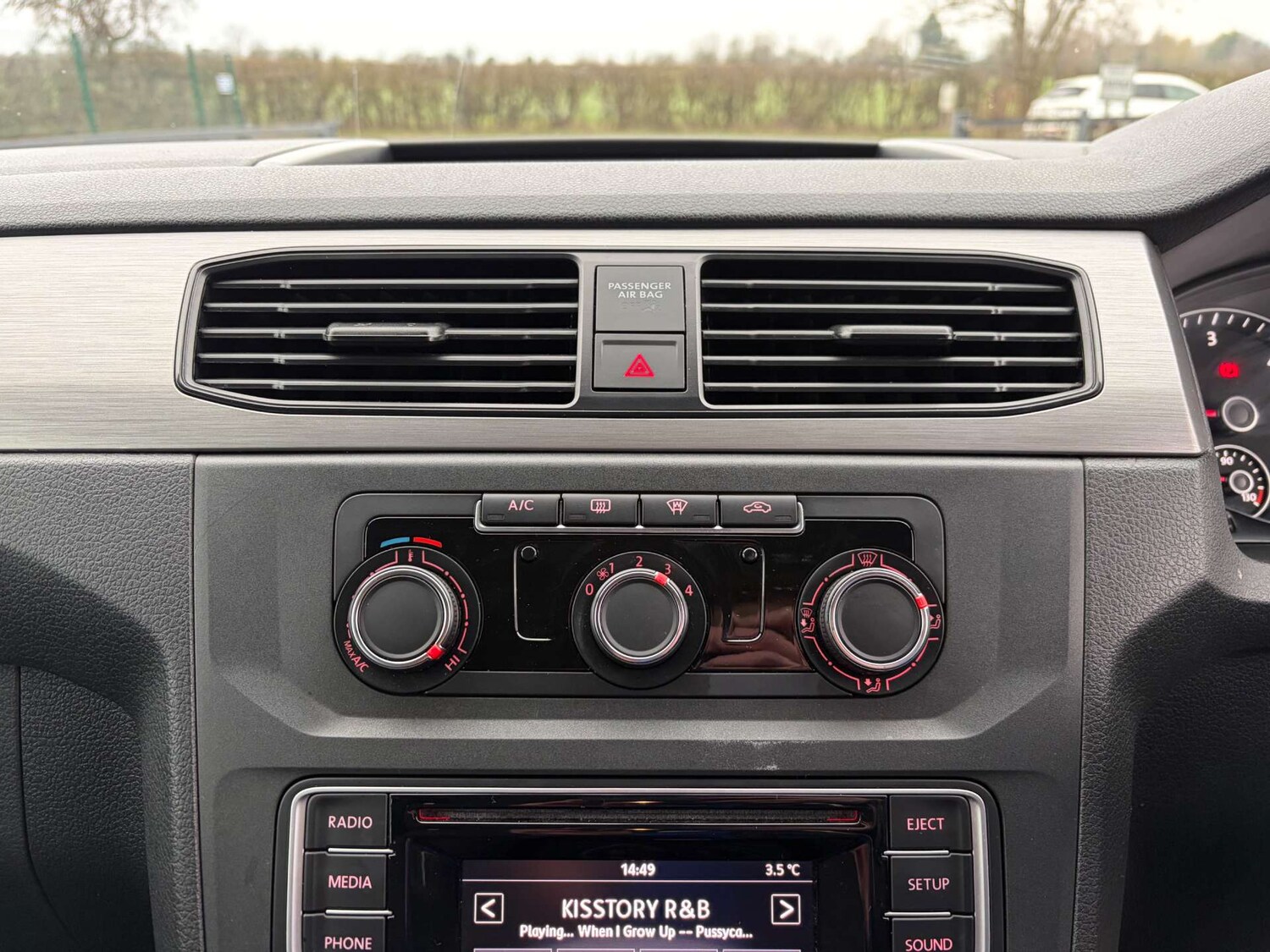 Used Volkswagen Caddy Maxi Life 2021 for sale - 77368255: Photo 45