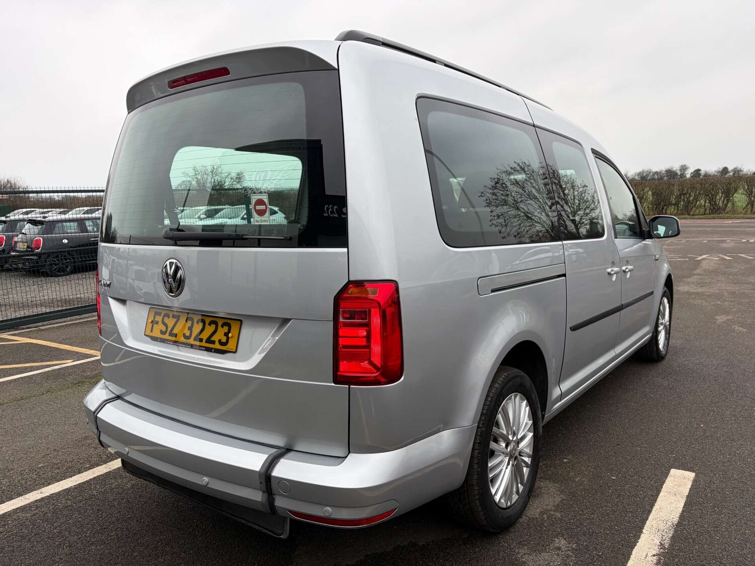 Used Volkswagen Caddy Maxi Life 2021 for sale - 77368255: Photo 7
