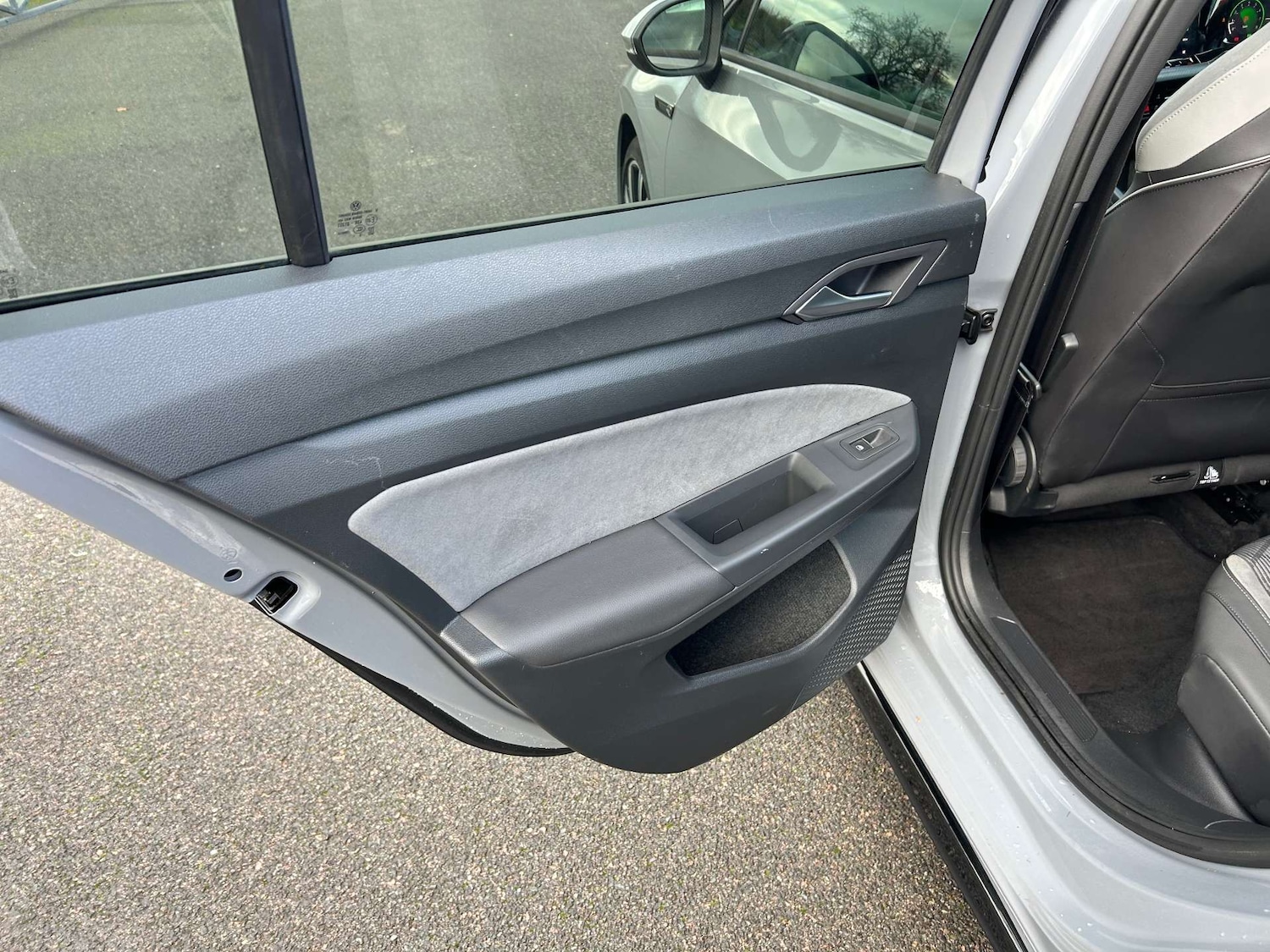 Used Volkswagen Golf 2021 for sale - 77850664: Photo 19