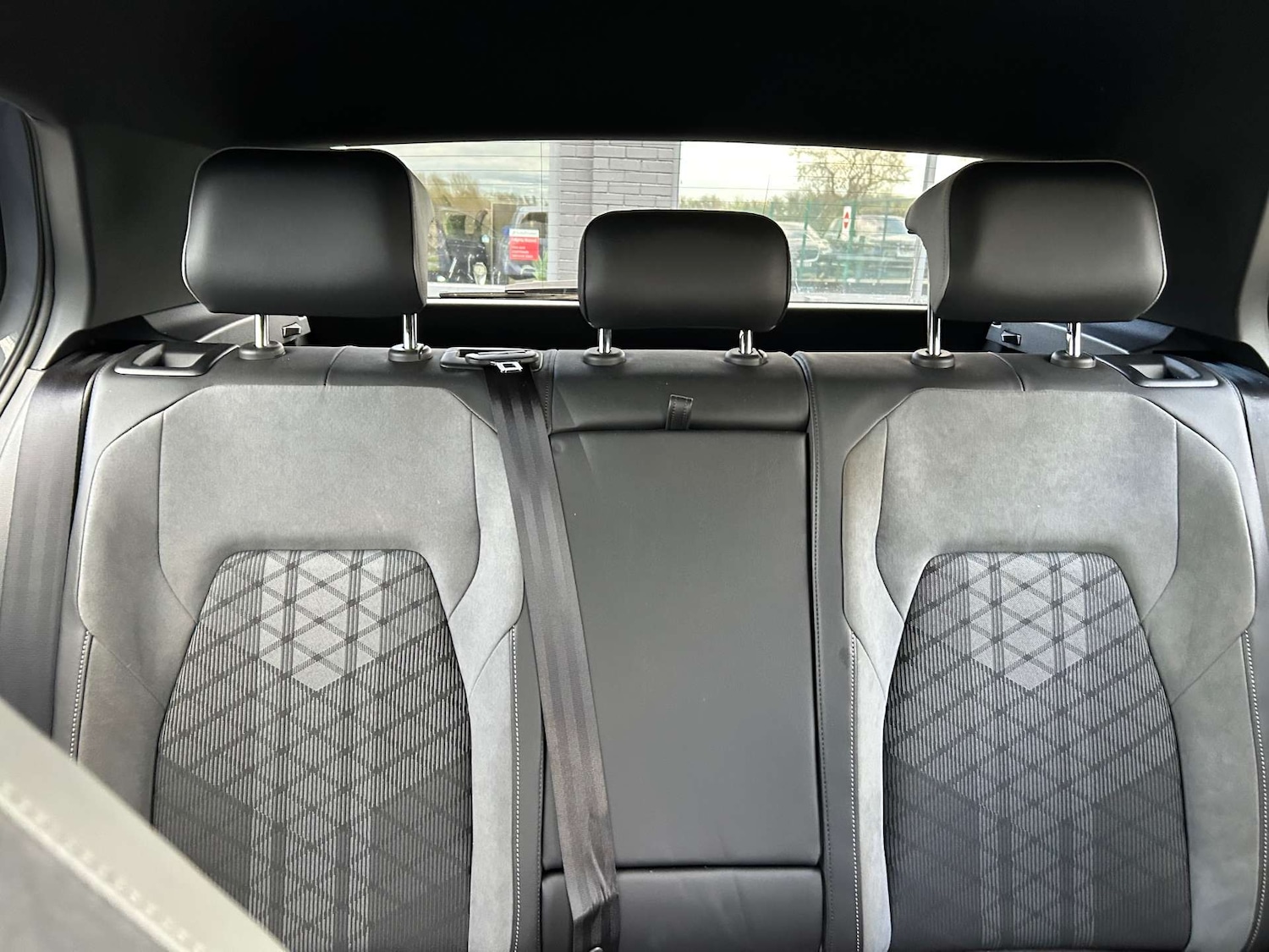 Used Volkswagen Golf 2021 for sale - 77850664: Photo 32