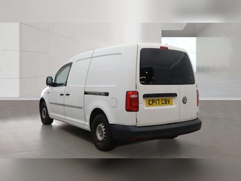 Used Volkswagen Caddy Maxi 2017 for sale - 78411555: Photo