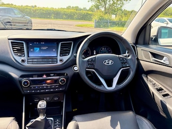 Used Hyundai TUCSON 2015 for sale - 78729923: Photo