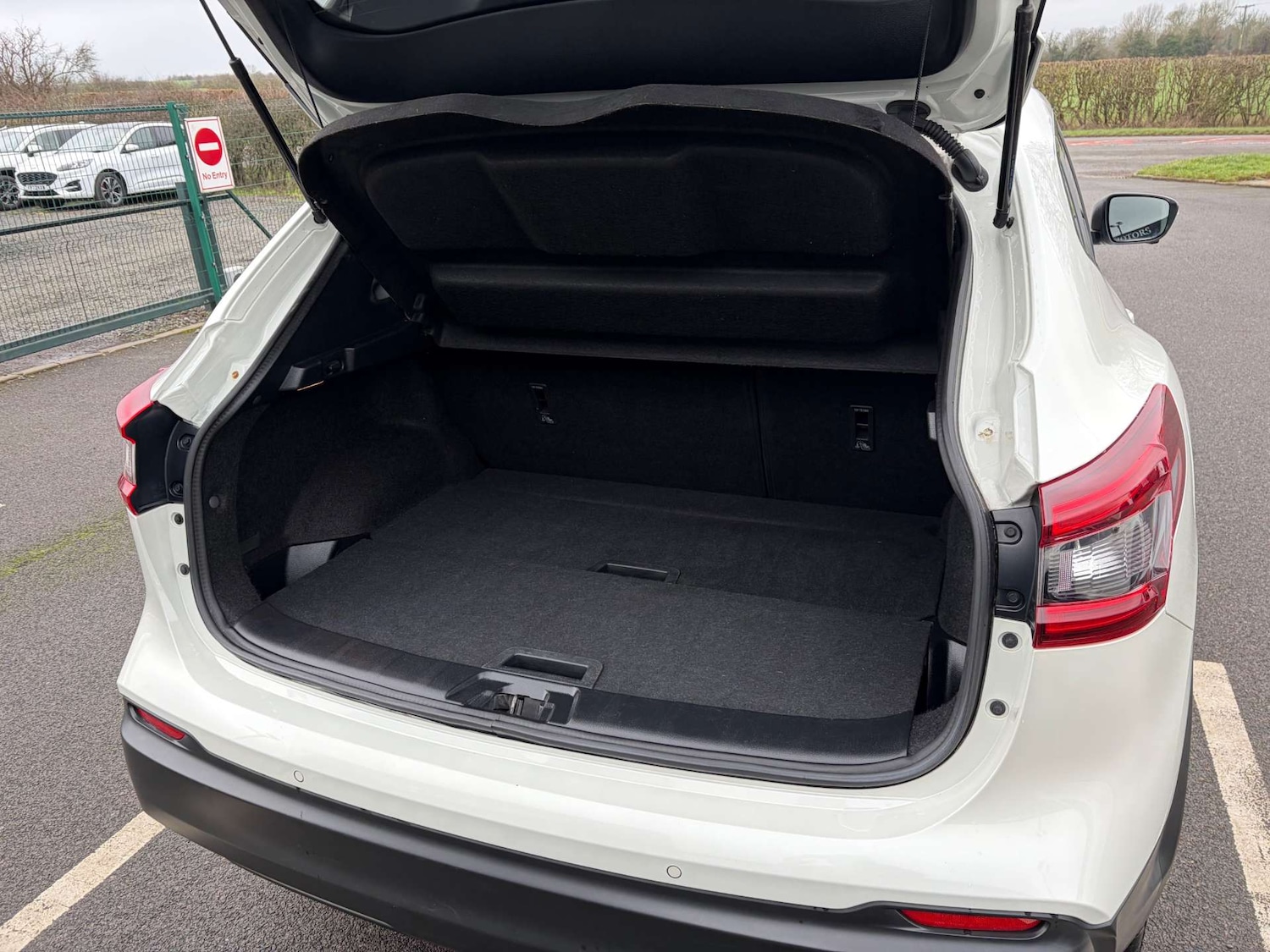 Used Nissan Qashqai 2018 for sale - 77504070: Photo 26