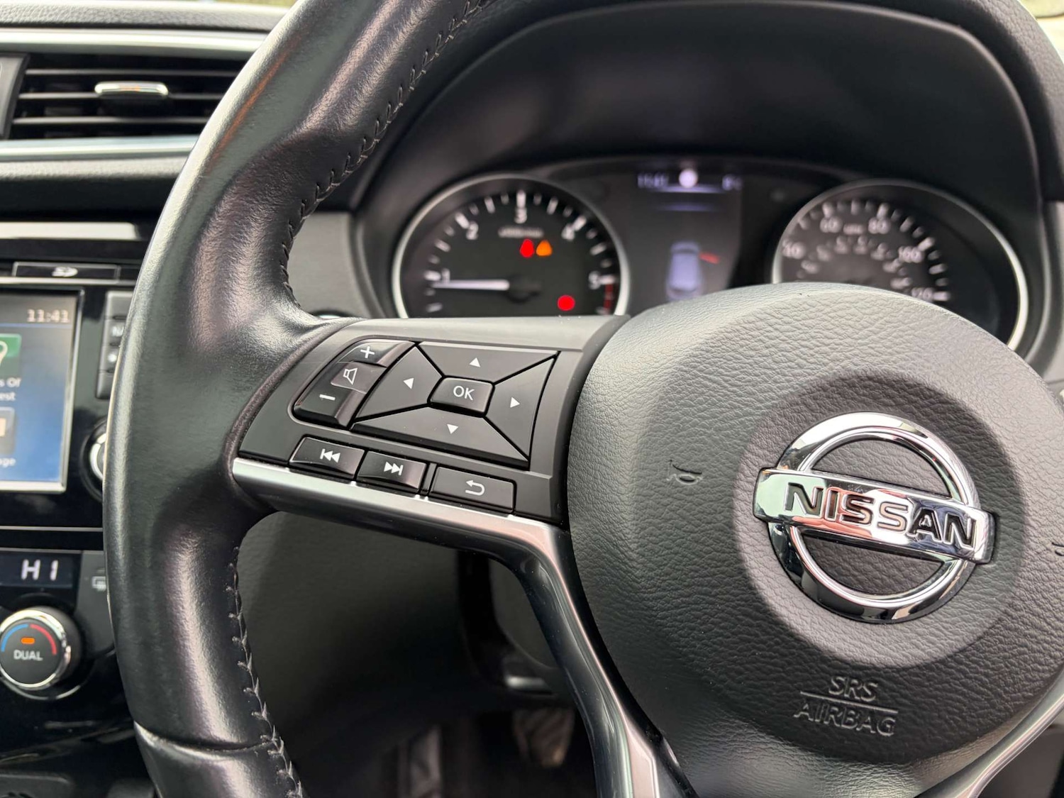 Used Nissan Qashqai 2018 for sale - 77504070: Photo 42