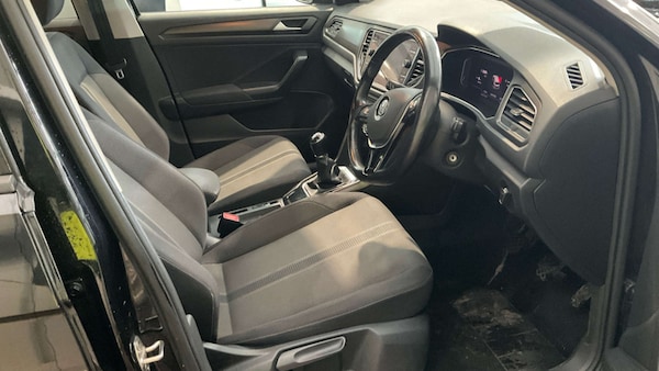 Used Volkswagen T-Roc 2018 for sale - 76223003: Photo 10