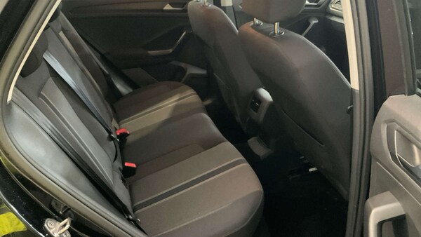 Used Volkswagen T-Roc 2018 for sale - 76223003: Photo 9