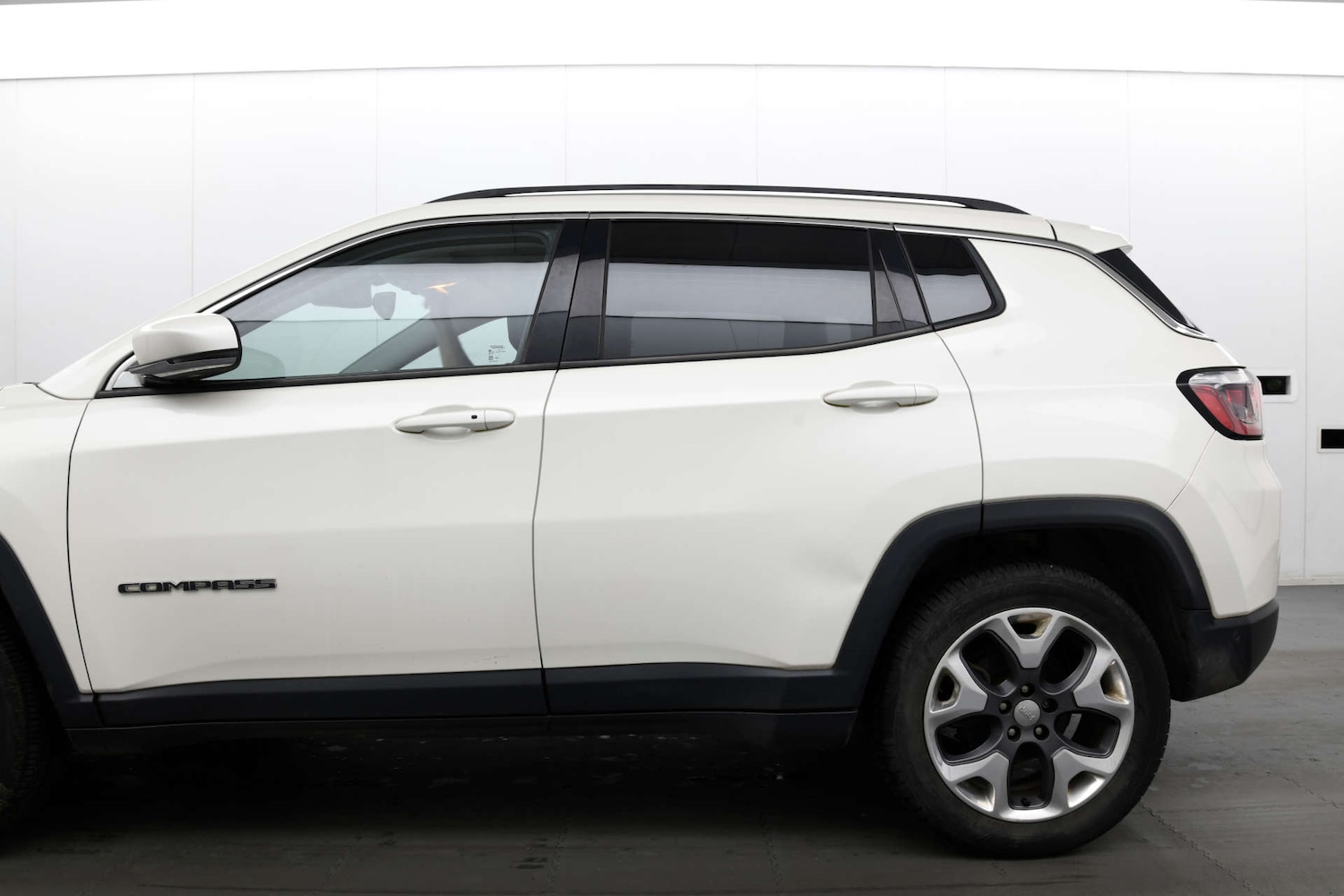 Used Jeep Compass 2018 for sale - 77236263: Photo 15
