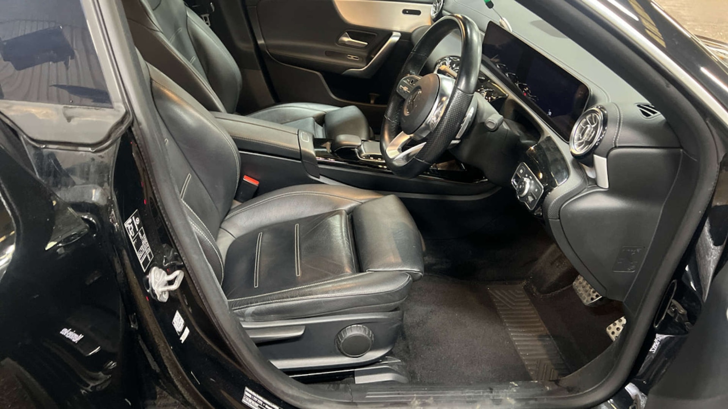 Used Mercedes-Benz CLA 2019 for sale - 76352638: Photo 10