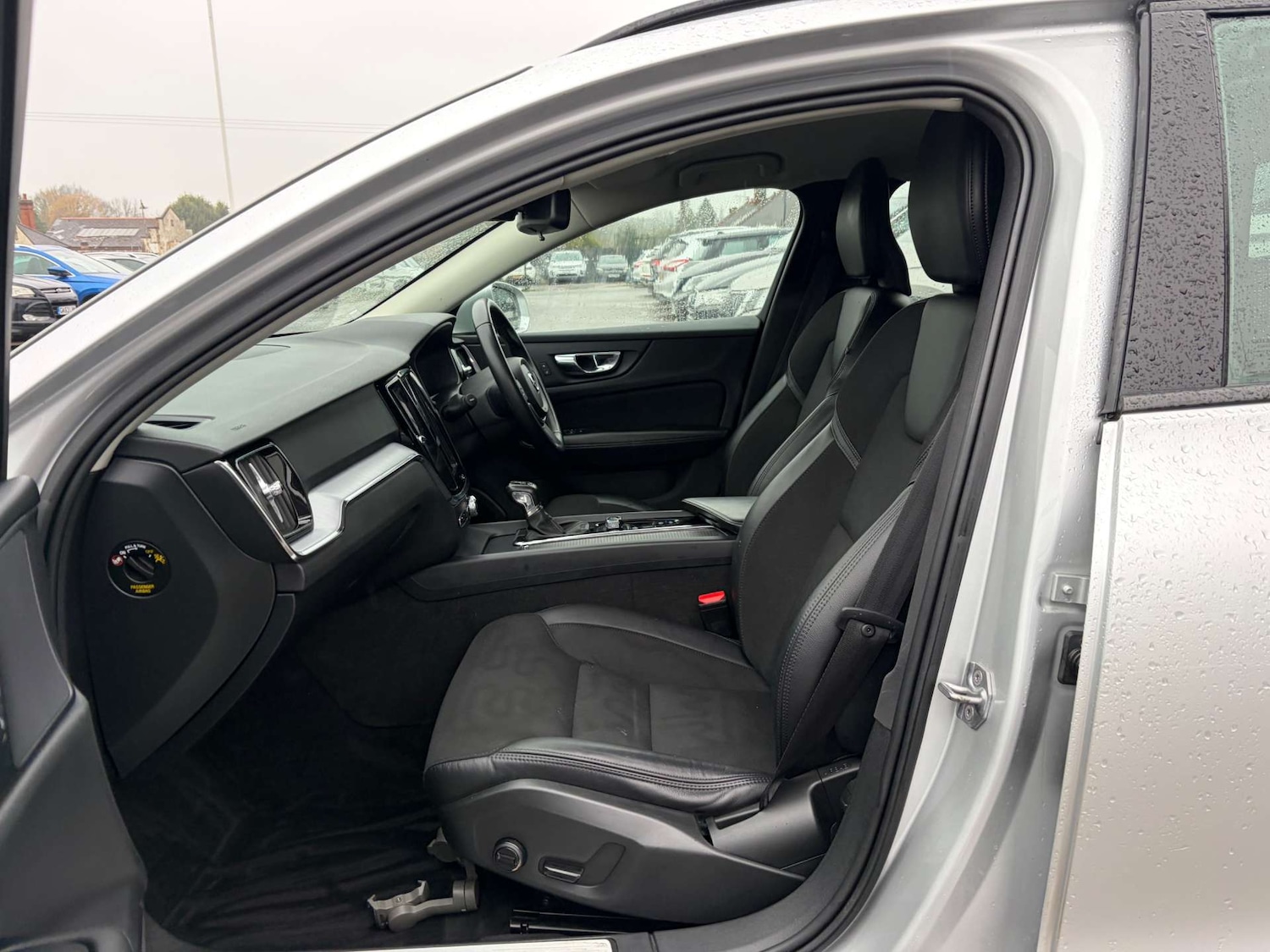 Used Volvo V60 2019 for sale - 77595702: Photo 15