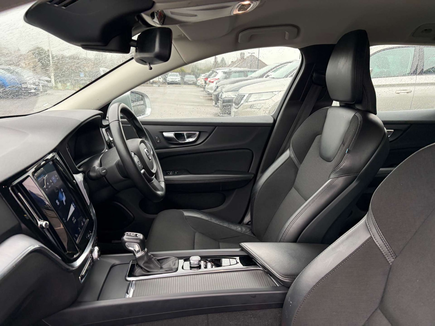 Used Volvo V60 2019 for sale - 77595702: Photo 18