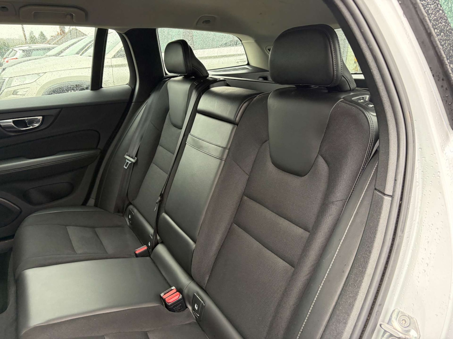 Used Volvo V60 2019 for sale - 77595702: Photo 23