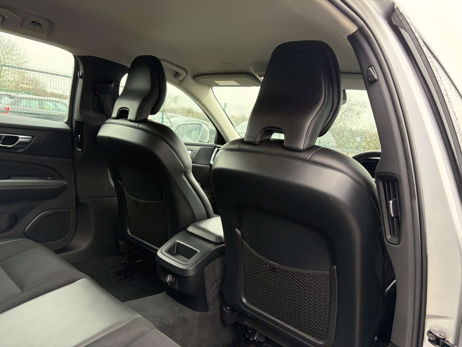 Used Volvo V60 2019 for sale - 77595702: Photo 31